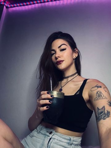 Live model from AR